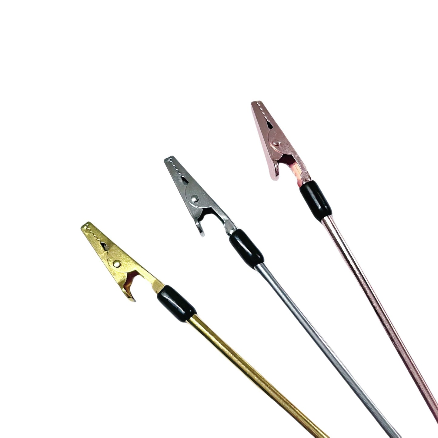 Apukäyttöinen työkalu rannekorujen lukkoihin