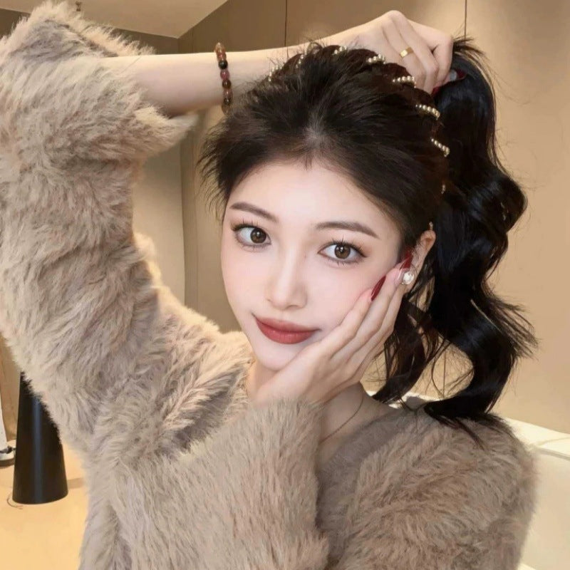 Vintage-tyylinen korkeakallon tekohelmipanta (3 kpl/setti)