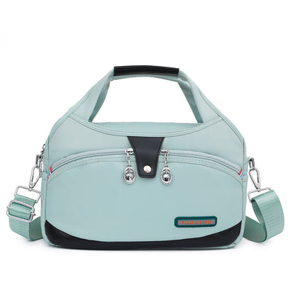 Muodikas varkaudenestoinen olkalaukku