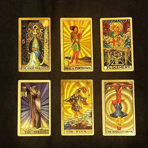 Ylellinen Tarot -kultapainos